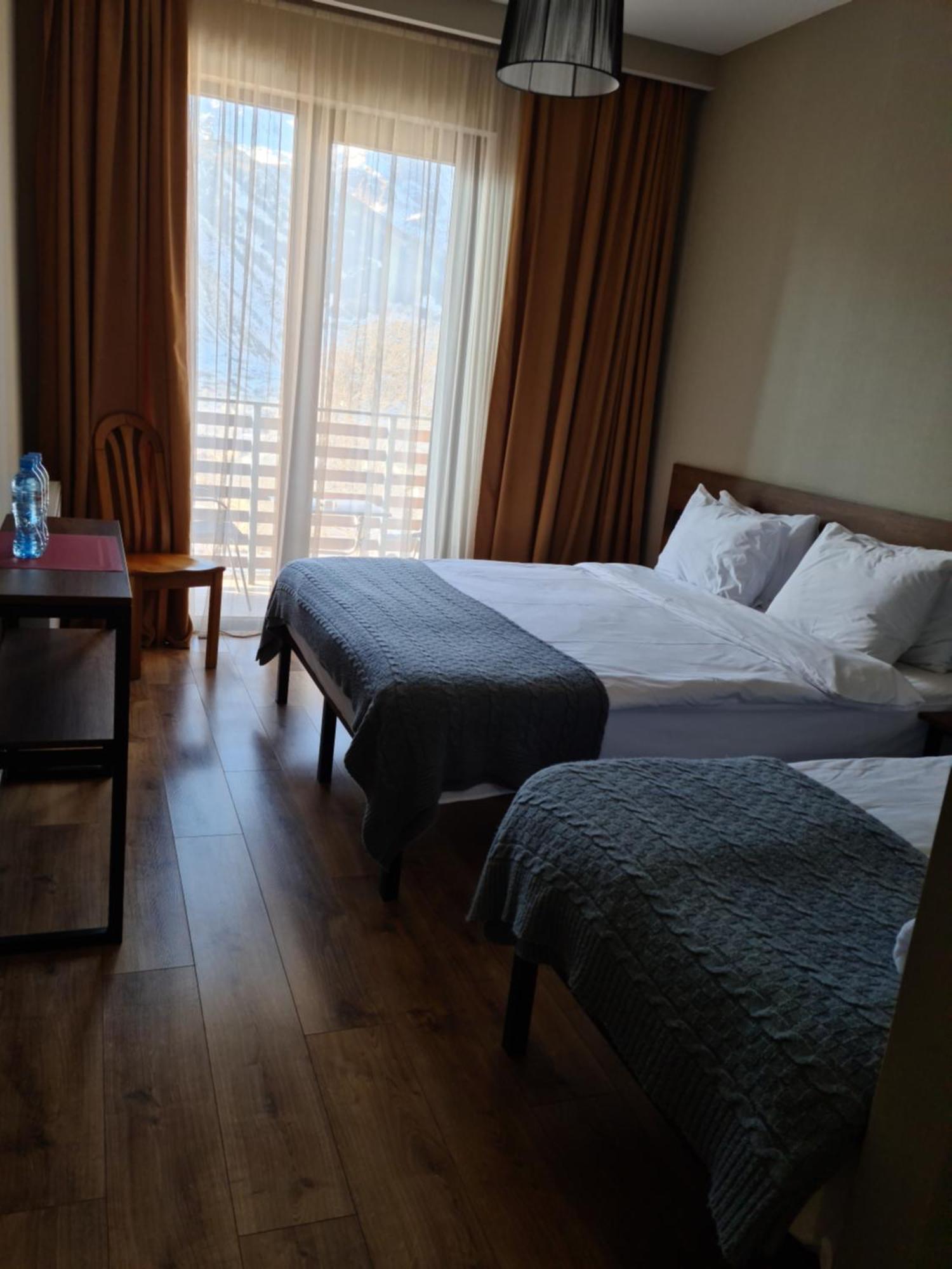 Hilltop Kazbegi Zimmer foto